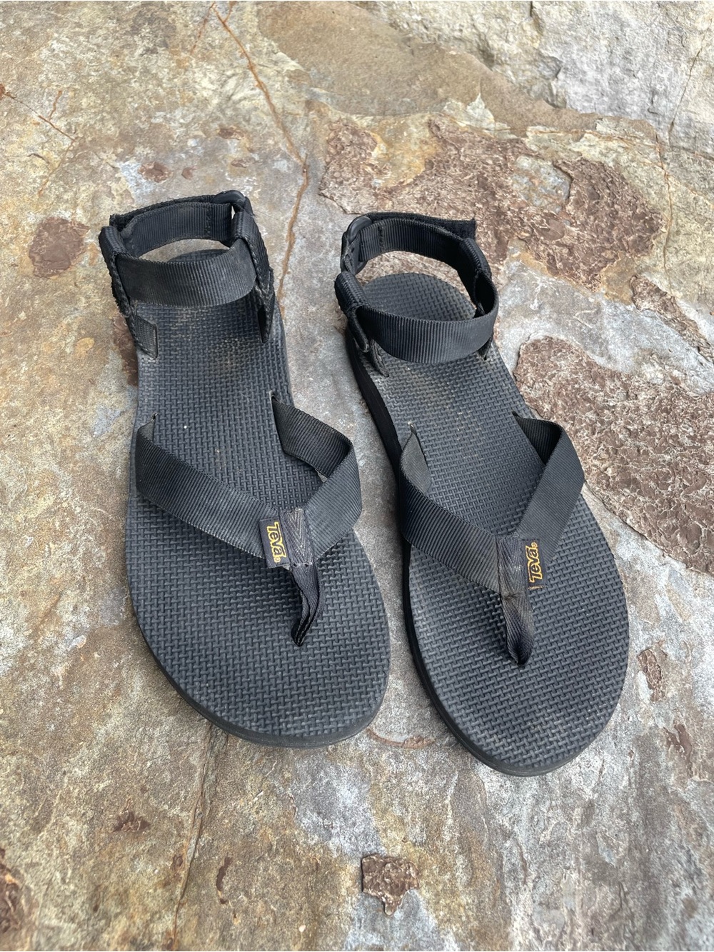 original black ankle strap Teva flip flops